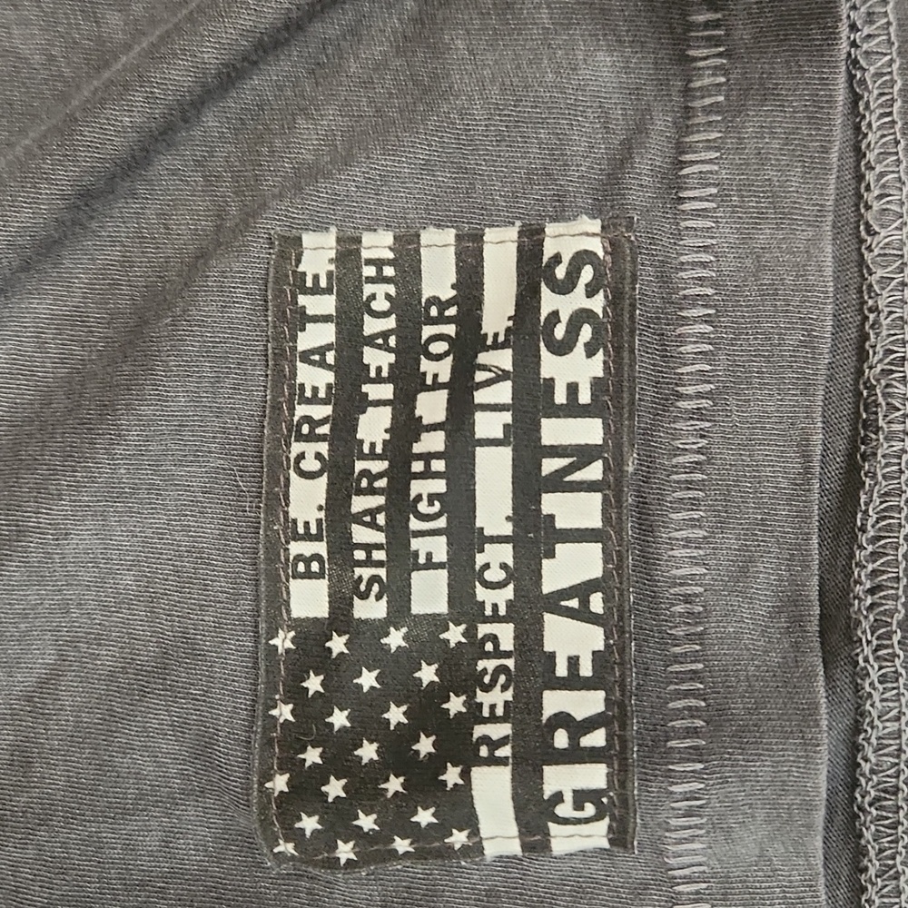 Roots Of Fight Maya Angelou Cotton Tshirt - Picture 2 of 4